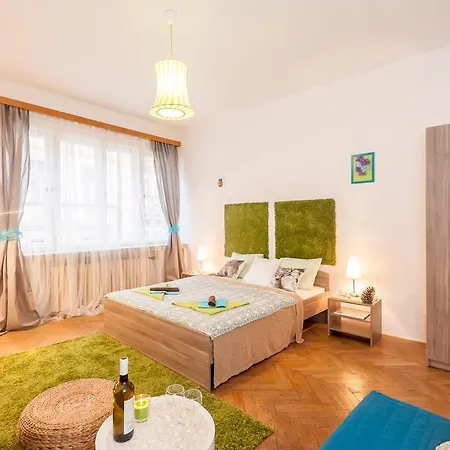 Apartment Na Zborenci Design *