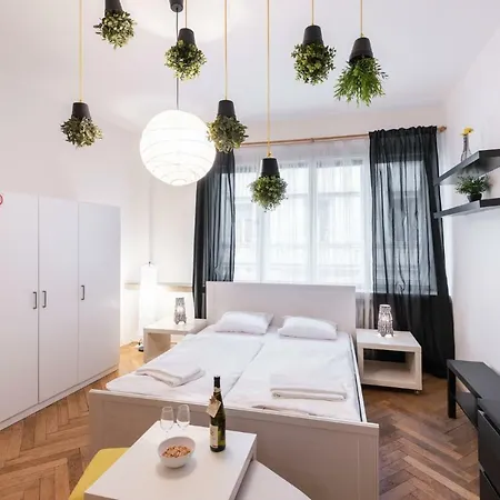Na Zborenci Design Apartmán Praha