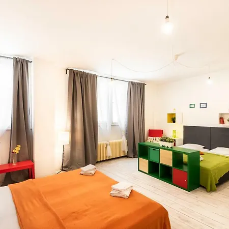 Na Zborenci Design Apartment *